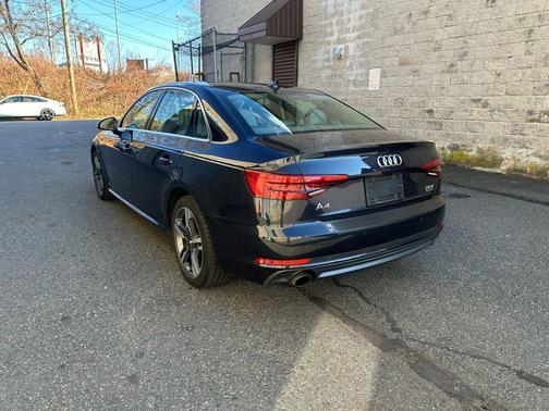 2017 Audi A4 Premium Plus Sedan 4D