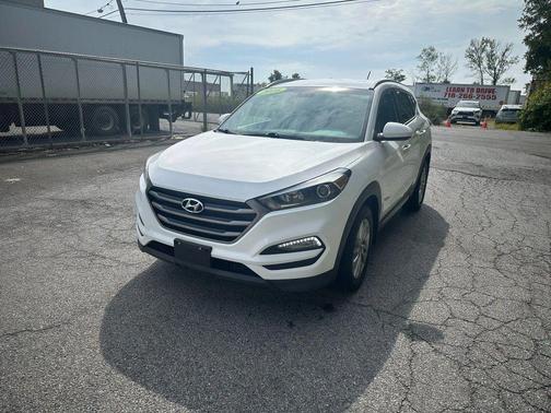 2016 Hyundai TUCSON Sport