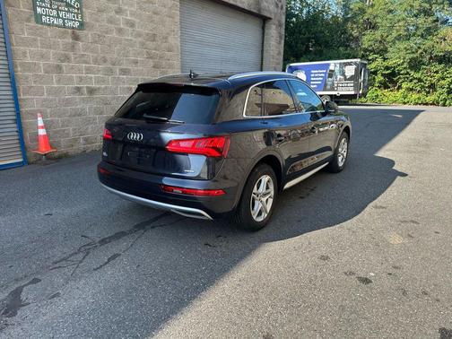 2019 Audi Q5 45 Premium