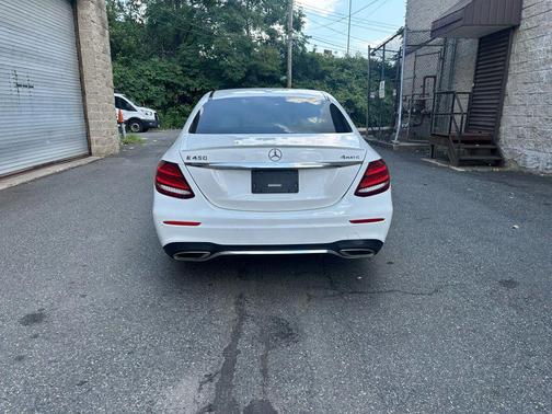 2019 Mercedes-Benz E-Class 4MATIC