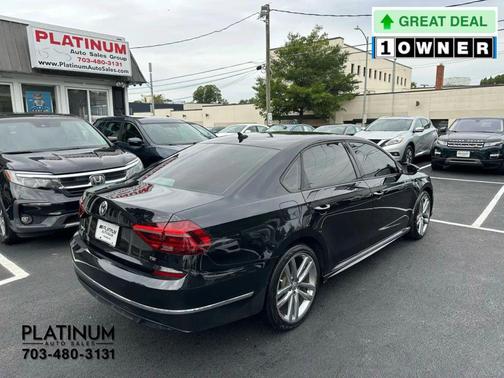 2018 Volkswagen Passat 2.0T R-Line