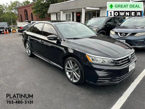 2018 Volkswagen Passat 2.0T R-Line