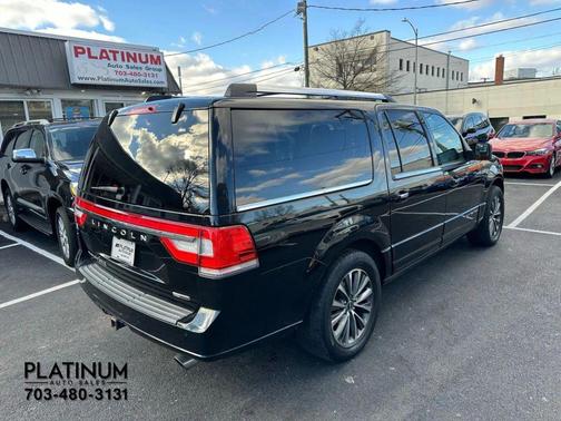 2016 Lincoln Navigator Select