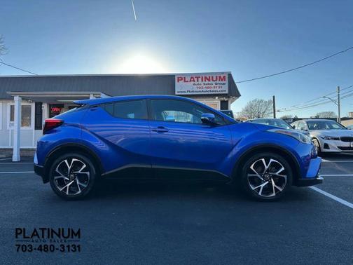 2018 Toyota C-HR XLE Premium Sport Utility 4D