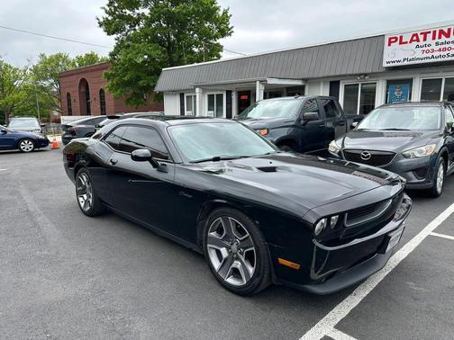 Black 2012 Dodge Challenger R/T