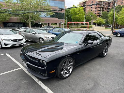 Black 2012 Dodge Challenger R/T