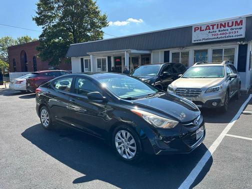 2012 Hyundai ELANTRA GLS
