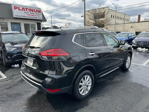 2020 Nissan Rogue SV