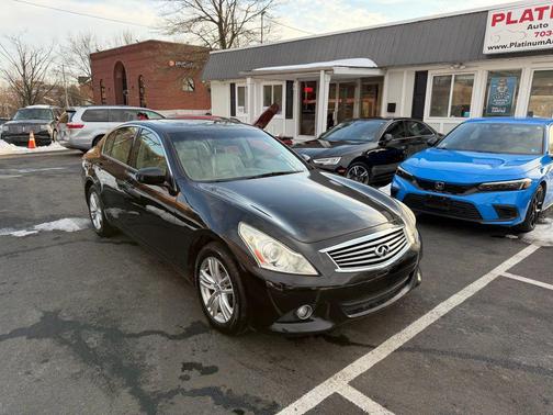 2012 INFINITI G37x Base