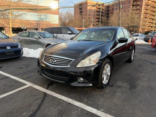 2012 INFINITI G37x Base