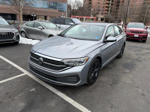 2022 Volkswagen Jetta 1.5T SE