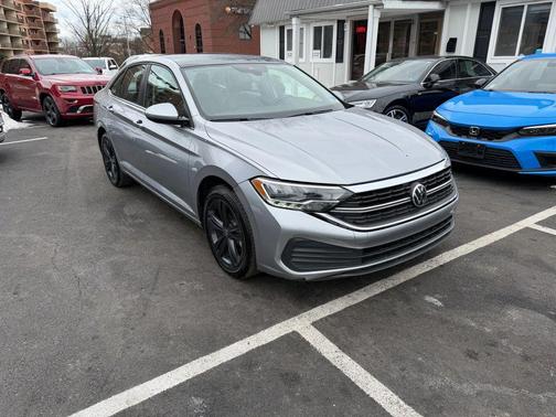 2022 Volkswagen Jetta 1.5T SE