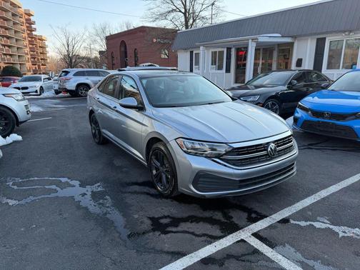 2022 Volkswagen Jetta 1.5T SE