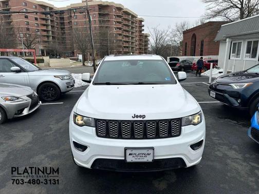 2017 Jeep Grand Cherokee Altitude