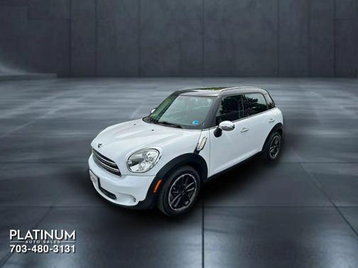 Light White 2016 MINI Countryman Cooper