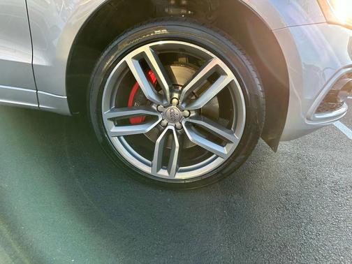 2016 Audi SQ5 3.0T Premium Plus