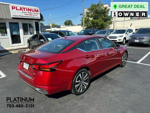 2021 Nissan Altima 2.5 SR Sedan 4D