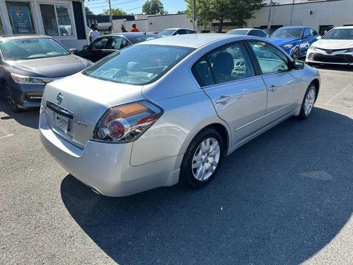 2010 Nissan Altima 2.5 S