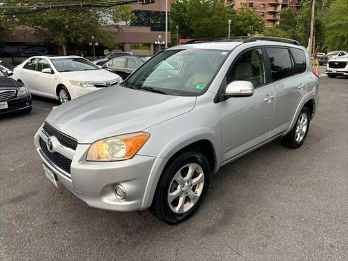 2009 Toyota RAV4 Sport