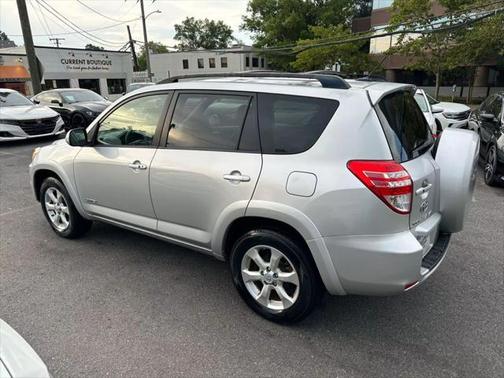 2009 Toyota RAV4 Sport