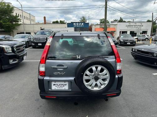 Gray 2005 Honda CR-V EX