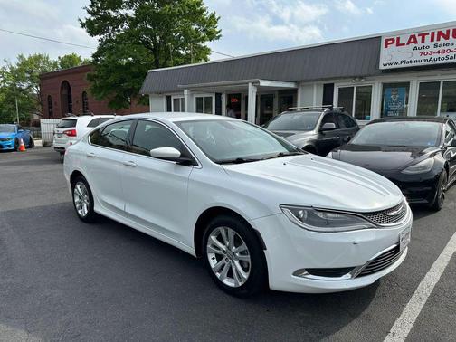 Bright White Clearcoat 2015 Chrysler 200 Limited