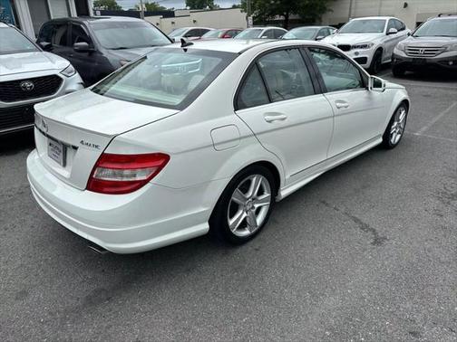 2011 Mercedes-Benz C-Class C 300 4MATIC Luxury