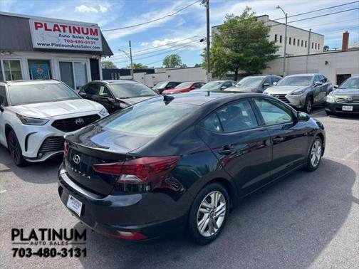 2019 Hyundai ELANTRA SEL