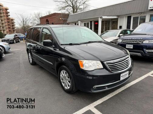 2015 Chrysler Town & Country Touring