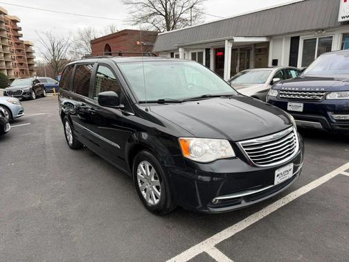 2015 Chrysler Town & Country Touring