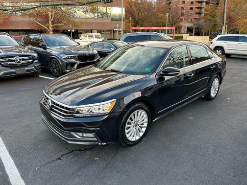 2017 Volkswagen Passat 1.8T SE
