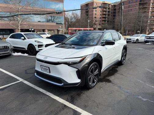 2024 Toyota bZ4X Limited