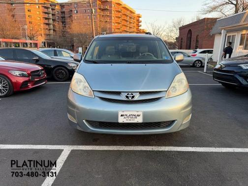 2007 Toyota Sienna XLE