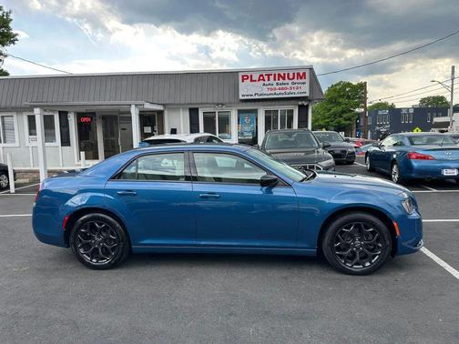 Frostbite 2020 Chrysler 300 Touring