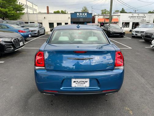 Frostbite 2020 Chrysler 300 Touring