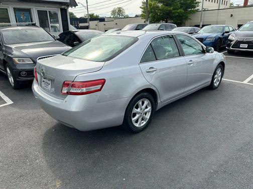 Classic Silver Metallic 2011 Toyota Camry Base