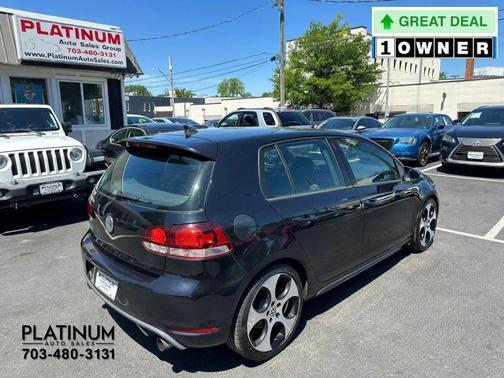 Deep Black Pearl Metallic 2012 Volkswagen GTI 4-Door