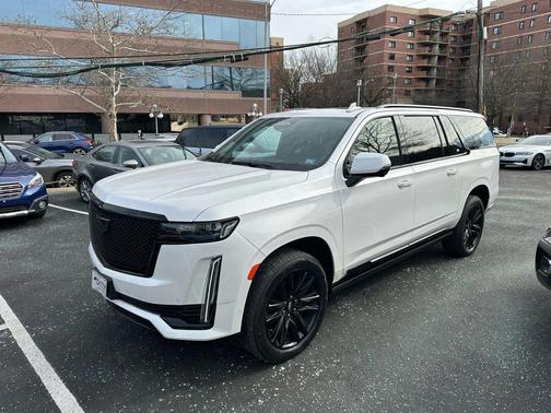 2021 Cadillac Escalade ESV Sport