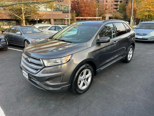 2018 Ford Edge SE