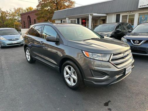 2018 Ford Edge SE