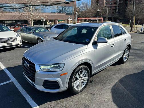 2017 Audi Q3 2.0T Premium