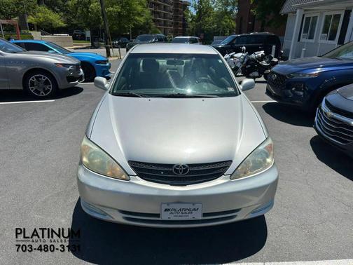 Lunar Mist Metallic 2004 Toyota Camry LE