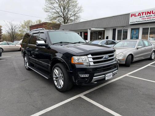 Black 2017 Ford Expedition Platinum