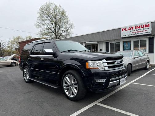 Black 2017 Ford Expedition Platinum