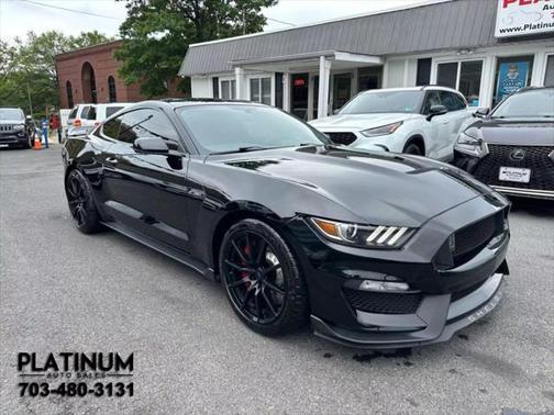 2016 Ford Shelby GT350 Base