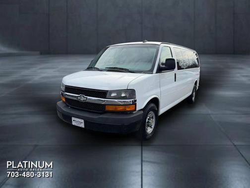 2016 Chevrolet Express 3500 LT
