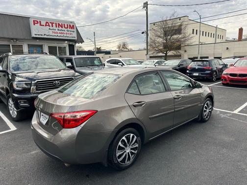 2018 Toyota Corolla LE