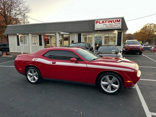 2015 Dodge Challenger R/T Plus