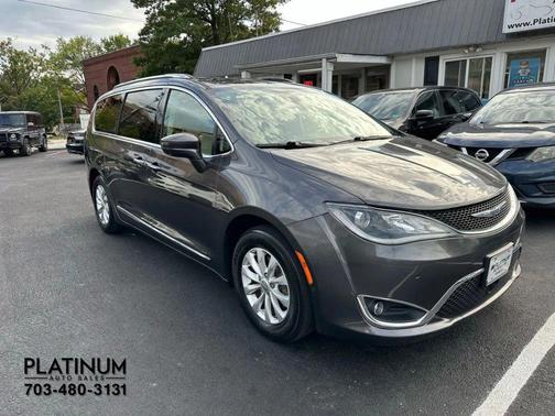 2019 Chrysler Pacifica Touring L