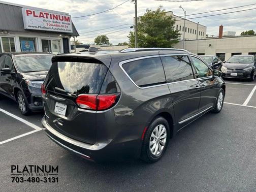 2019 Chrysler Pacifica Touring L